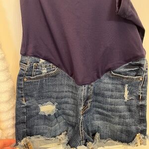Maternity jean shorts— small . Pinkblush